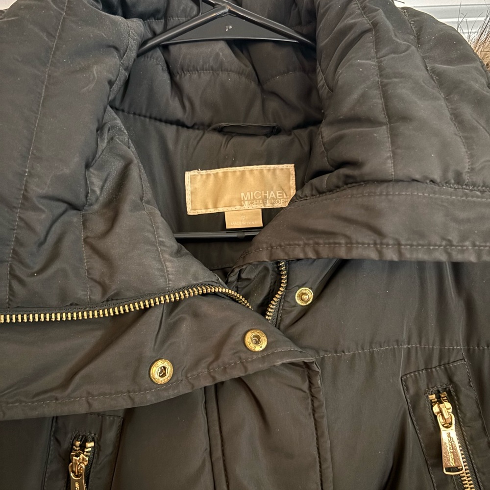Michael Kors Fur-Trimmed Women's Puffer Jacket - Picture 2 of 9
